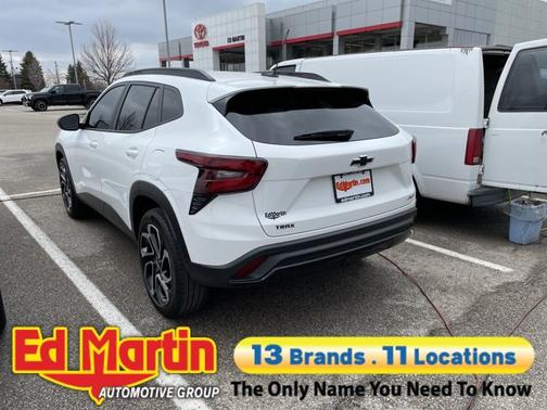 2025 Chevrolet Trax FWD 2RS