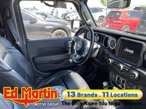 Granite Crystal Metallic Clearcoat 2020 Jeep Wrangler Unlimited Sahara