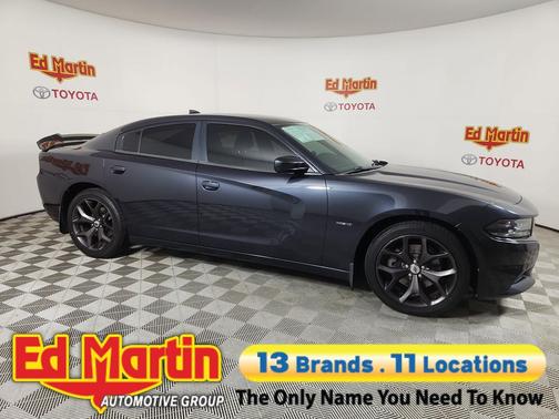 Granite Pearlcoat 2017 Dodge Charger R/T