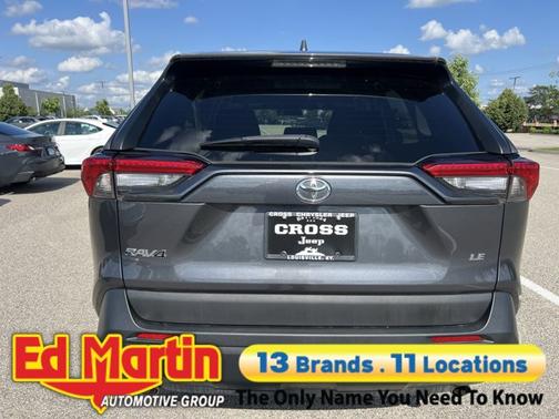 2021 Toyota RAV4 LE