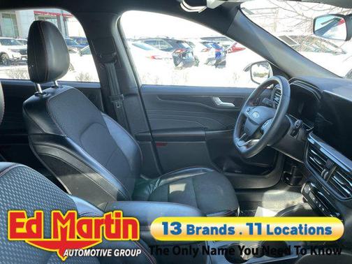 2023 Ford Escape ST-Line Select