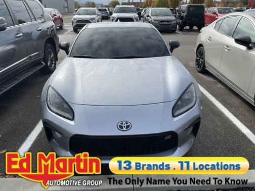 2024 Toyota GR86 Premium