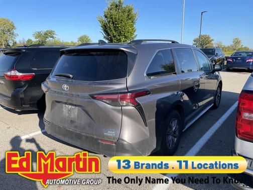 2021 Toyota Sienna XLE 7 Passenger