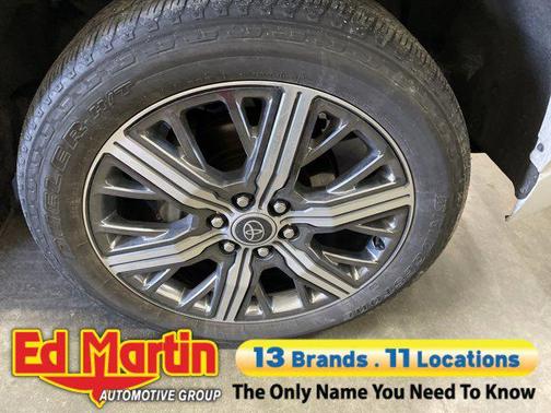 2022 Toyota Tundra Hybrid Capstone