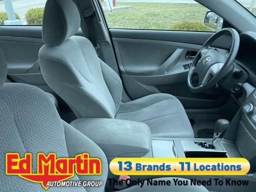 2010 Toyota Camry LE