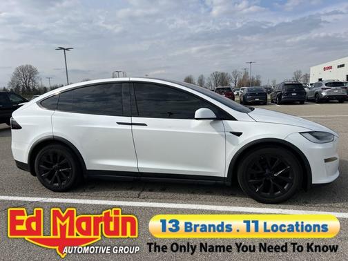 2022 Tesla Model X Dual Motor All-Wheel Drive