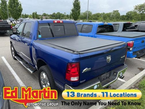 Blue Streak Pearlcoat 2016 RAM 1500 Big Horn