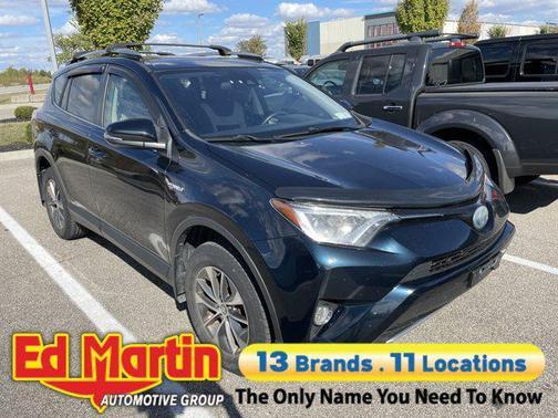 2017 Toyota RAV4 Hybrid SE