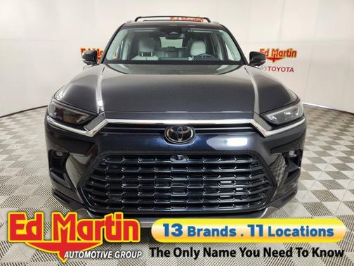 Midnight Black Metallic 2024 Toyota Grand Highlander Platinum