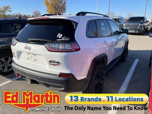 2022 Jeep Cherokee Trailhawk