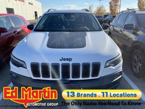 2022 Jeep Cherokee Trailhawk