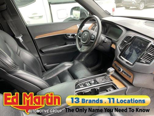 Gray Metallic 2018 Volvo XC90 T6 Inscription