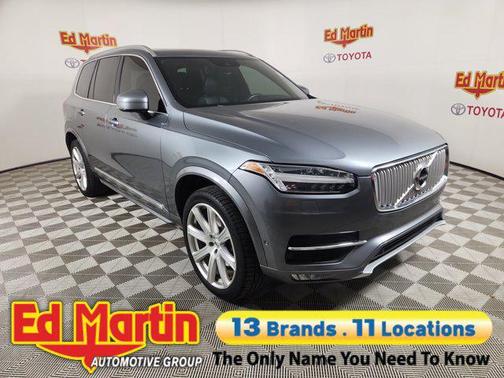 Gray Metallic 2018 Volvo XC90 T6 Inscription