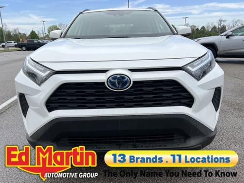 2022 Toyota RAV4 Hybrid XLE
