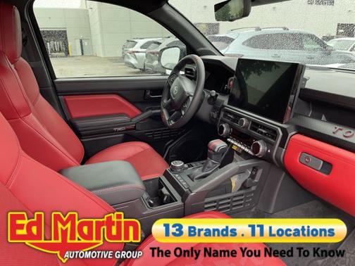 Ice Cap w/Black Roof 2024 Toyota Tacoma Hybrid TRD Pro