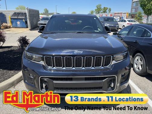 Midnight Sky 2024 Jeep Grand Cherokee L Overland