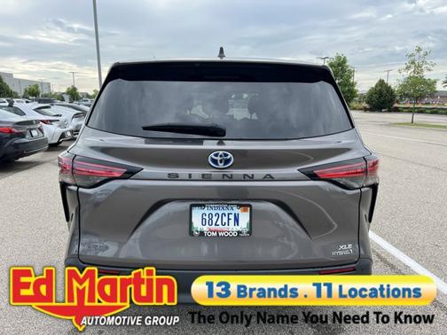 2022 Toyota Sienna XLE 7 Passenger