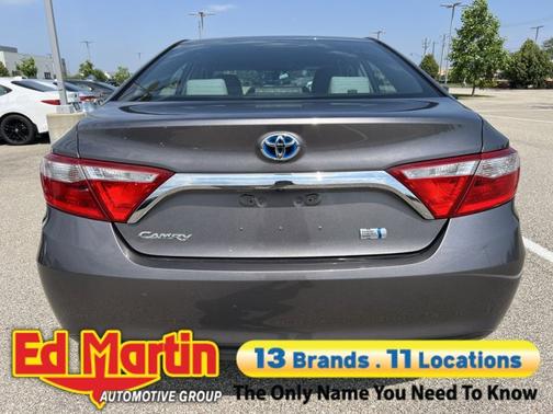2015 Toyota Camry Hybrid SE