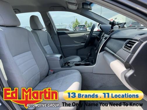 2015 Toyota Camry Hybrid SE