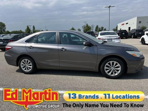 2015 Toyota Camry Hybrid SE