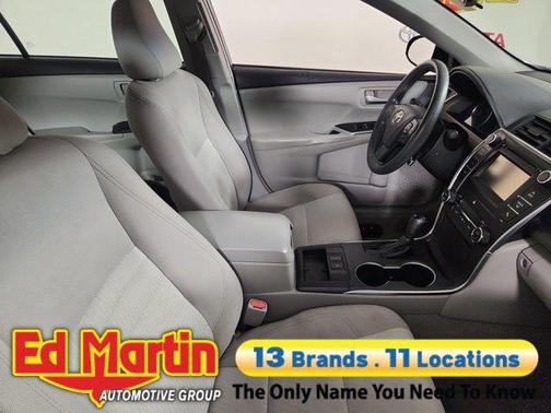 2015 Toyota Camry Hybrid SE