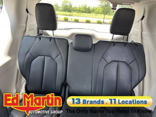 2018 Chrysler Pacifica Touring-L