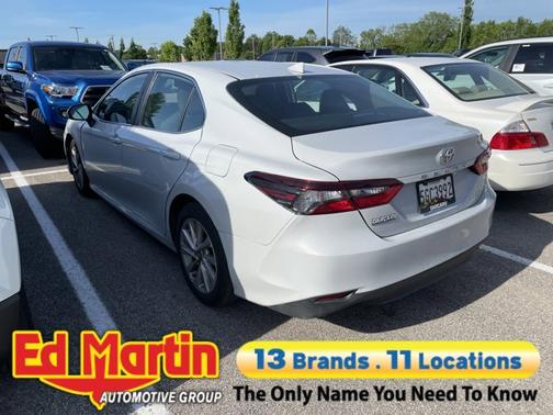 Ice Edge 2024 Toyota Camry LE