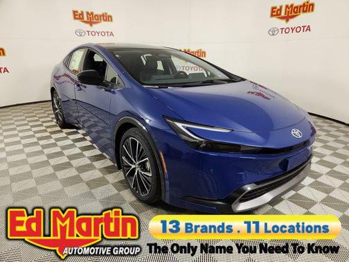 2025 Toyota Prius XLE