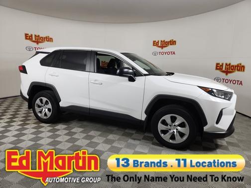 2022 Toyota RAV4 LE