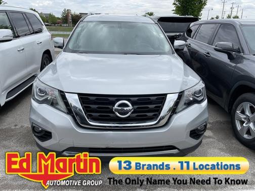 Brilliant Silver Metallic 2019 Nissan Pathfinder SL