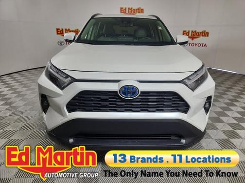 2022 Toyota RAV4 Hybrid XLE Premium