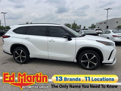 2022 Toyota Highlander XSE