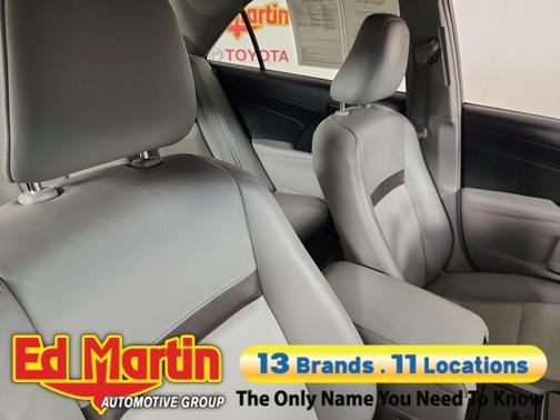 Classic Silver Metallic 2013 Toyota Camry XLE