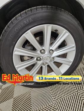 Classic Silver Metallic 2013 Toyota Camry XLE