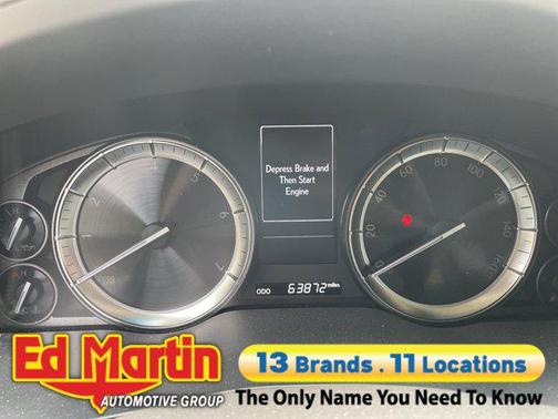 Eminent White Pearl 2019 Lexus LX 570 Base