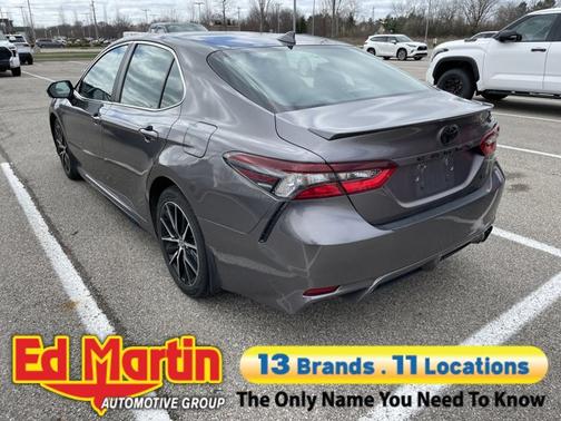 Predawn Gray Mica 2024 Toyota Camry SE