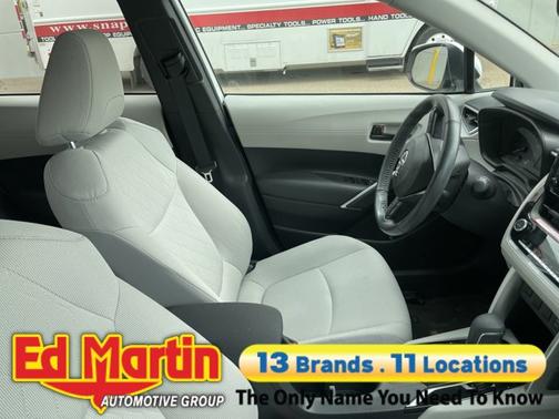 Wind Chill Pearl 2023 Toyota Corolla Cross LE