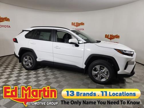 2025 Toyota RAV4 Hybrid XLE