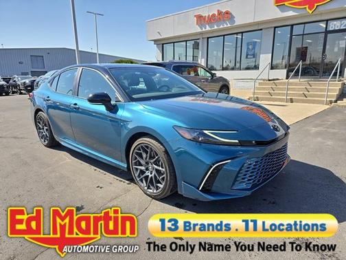 2025 Toyota Camry XSE