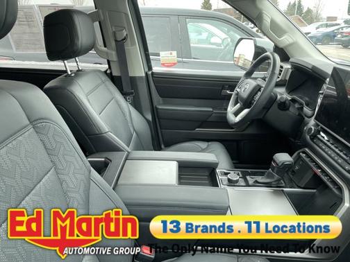 2024 Toyota Sequoia SR5