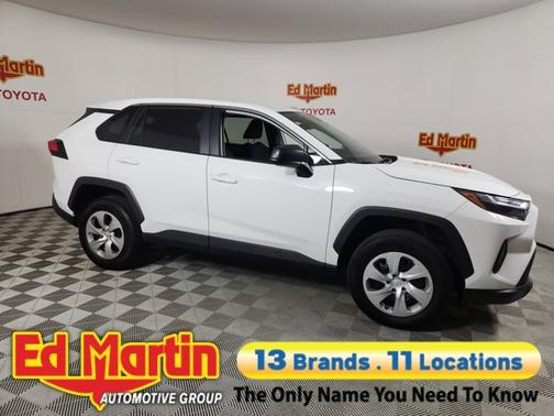 2023 Toyota RAV4 LE