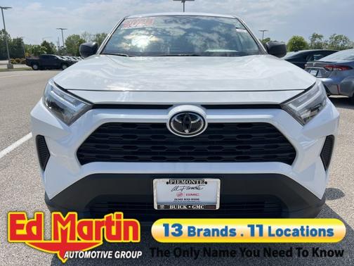 2023 Toyota RAV4 LE
