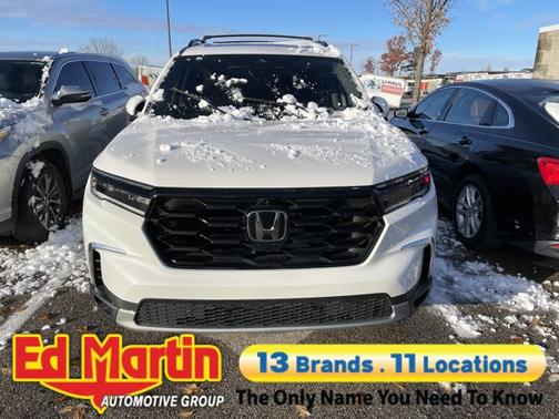 2023 Honda Pilot AWD Elite