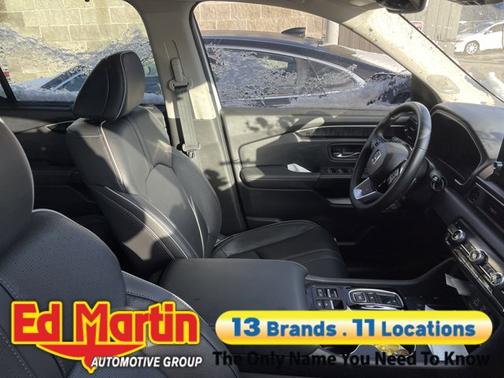 2023 Honda Pilot AWD Elite