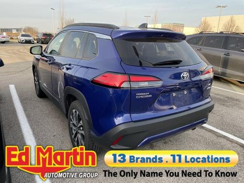 2025 Toyota Corolla Cross XLE