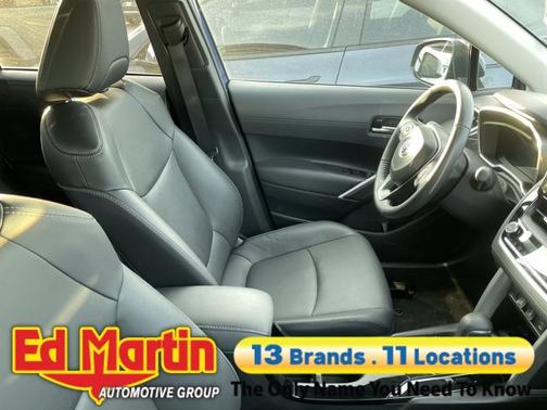 2025 Toyota Corolla Cross XLE