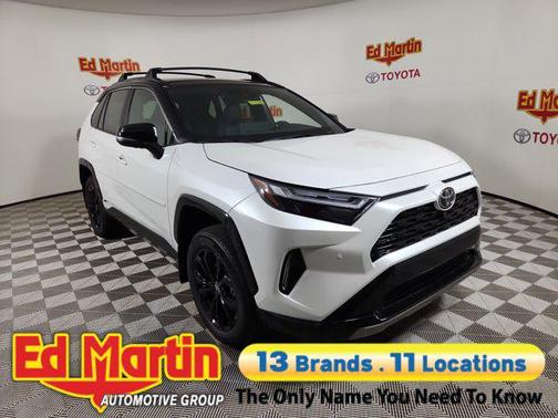 2025 Toyota RAV4 Hybrid SE