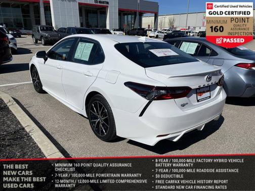 2024 Toyota Camry SE