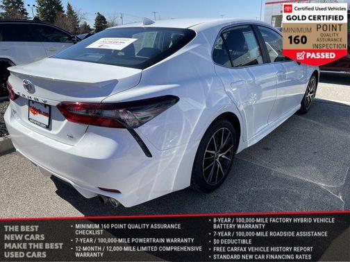 2024 Toyota Camry SE