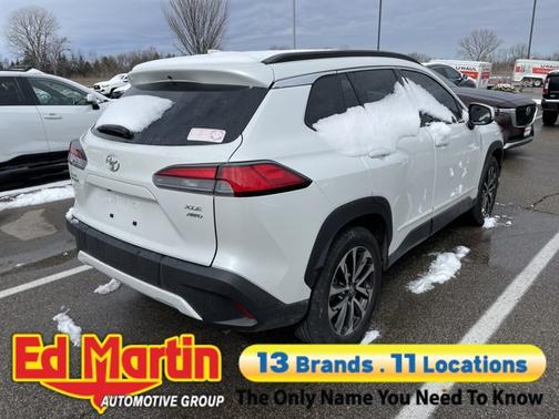 2023 Toyota Corolla Cross XLE